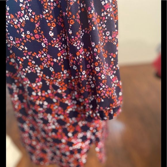 Michael Kors Off The Shoulder Tunic Style Top M 🌸 - Picture 4 of 6